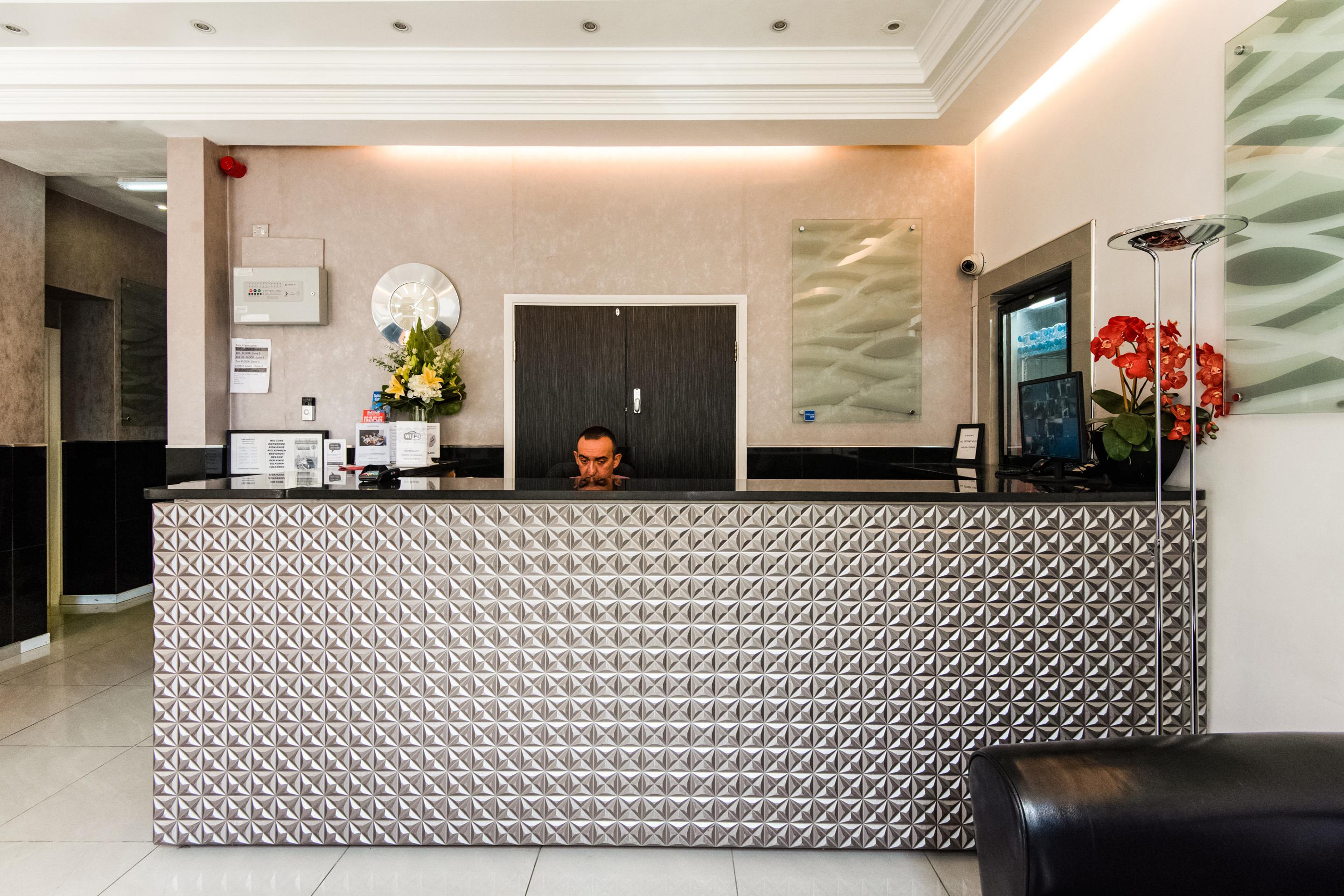 Huttons Hotel, Victoria لندن المظهر الخارجي الصورة