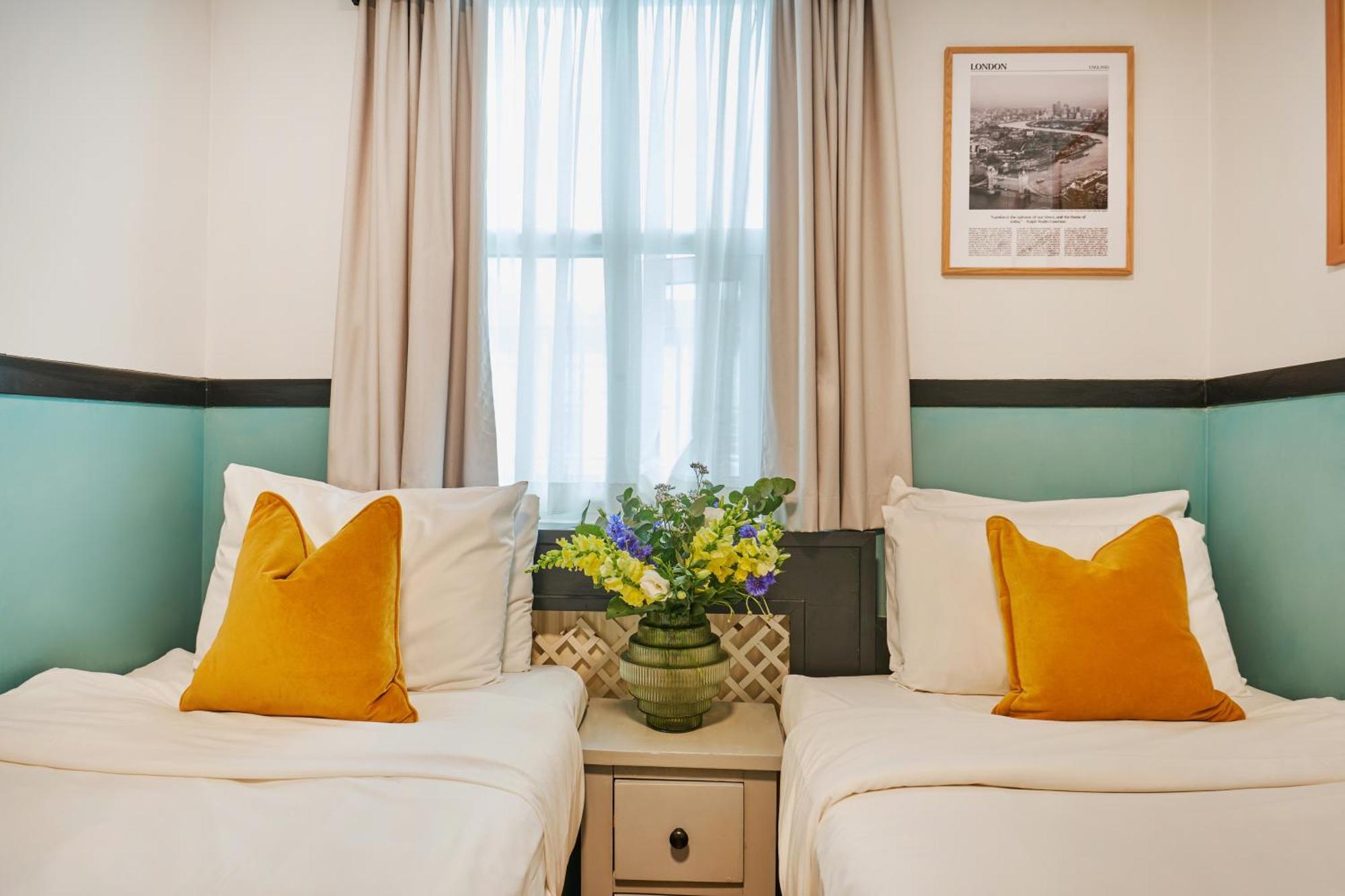Huttons Hotel, Victoria لندن المظهر الخارجي الصورة