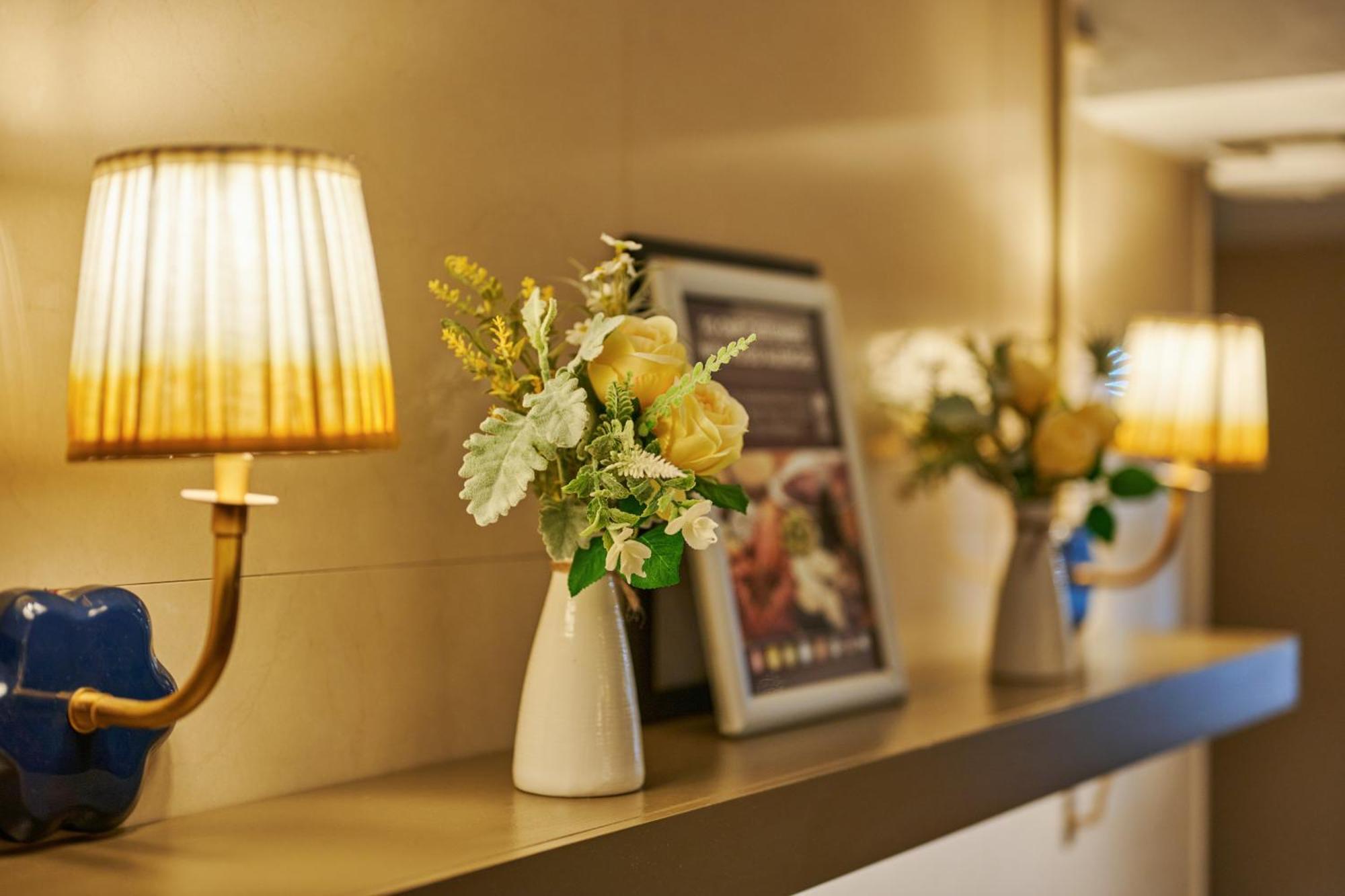 Huttons Hotel, Victoria لندن المظهر الخارجي الصورة